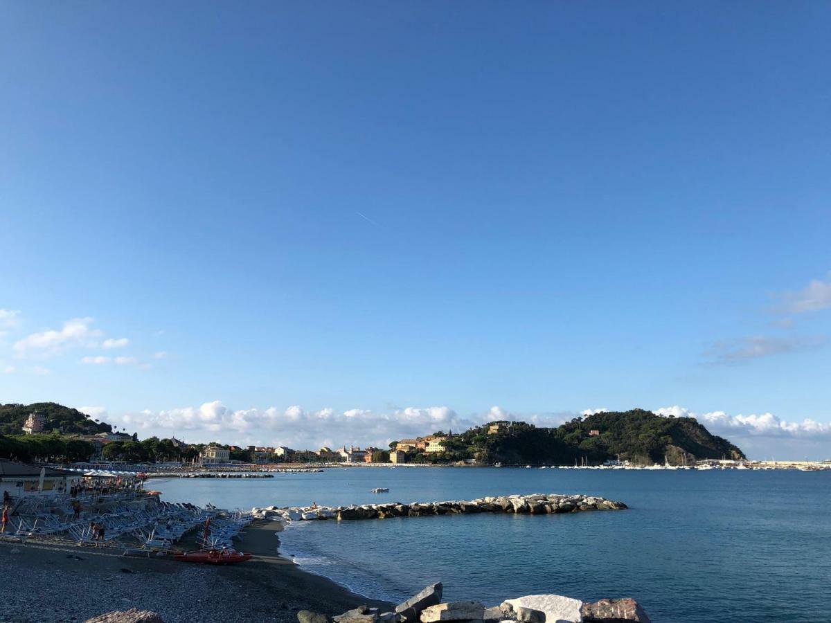 Ferienwohnung The Tides Sestri Levante Exterior foto